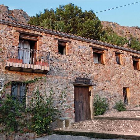 Alma De Villuercas Vendégház Cabañas del Castillo Kültér fotó